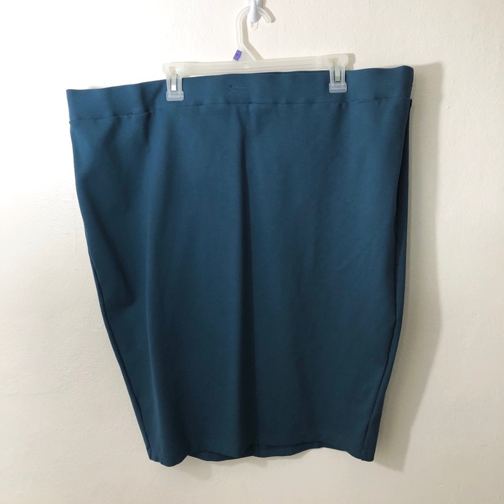 Pencil skirt